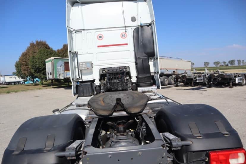 TRATTORE STRADALE CON IMPIANTO IDRAULICO EURO 6 ADR — foto 13 di 13