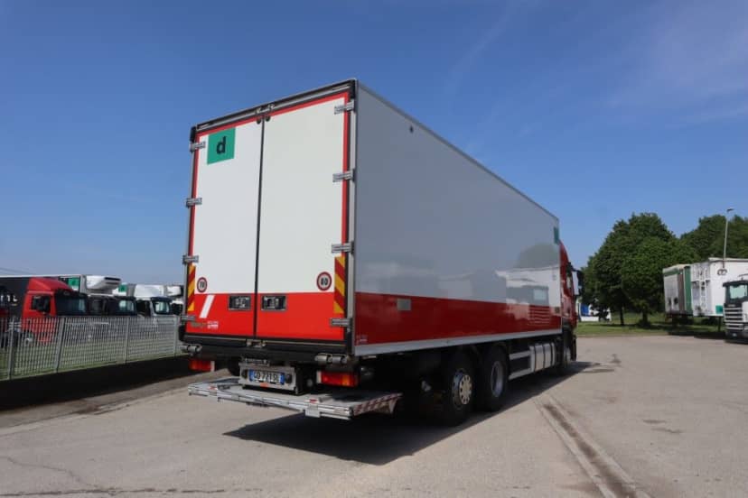 MOTRICE ISOTERMICA 3 ASSI EURO 6 ALLESTIMENTO 2021 — foto 9 di 18