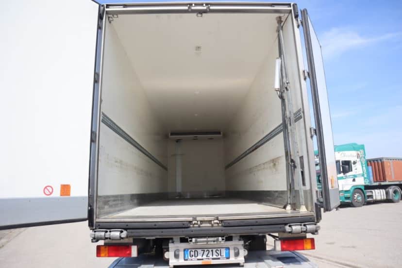 MOTRICE ISOTERMICA 3 ASSI EURO 6 ALLESTIMENTO 2021 — foto 12 di 18