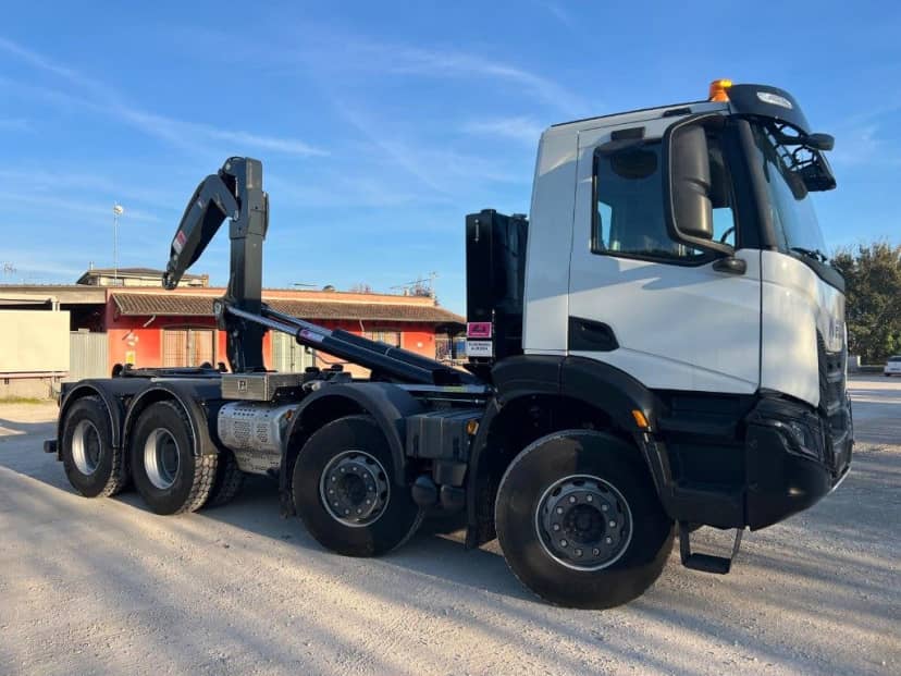 IVECO TRAKKER T-WAY AD500 NUOVO SCARRABILE BALESTRATO 8X4 — foto 4 di 13