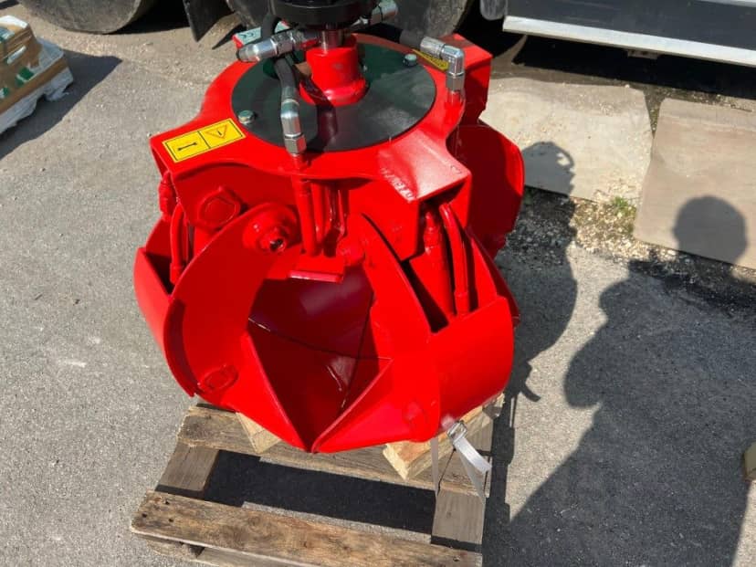 POLIPO NUOVO A 4 PALE