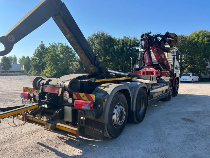 MAN TGA 35.440 USATO SCARRABILE CON GRU RETROCABINA E POLIPO 6 PALE — foto 2 di 13