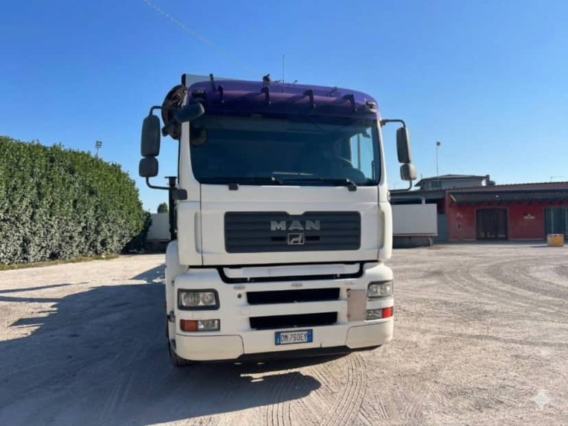 MAN TGA 35.440 USATO SCARRABILE CON GRU RETROCABINA E POLIPO 6 PALE — foto 3 di 13
