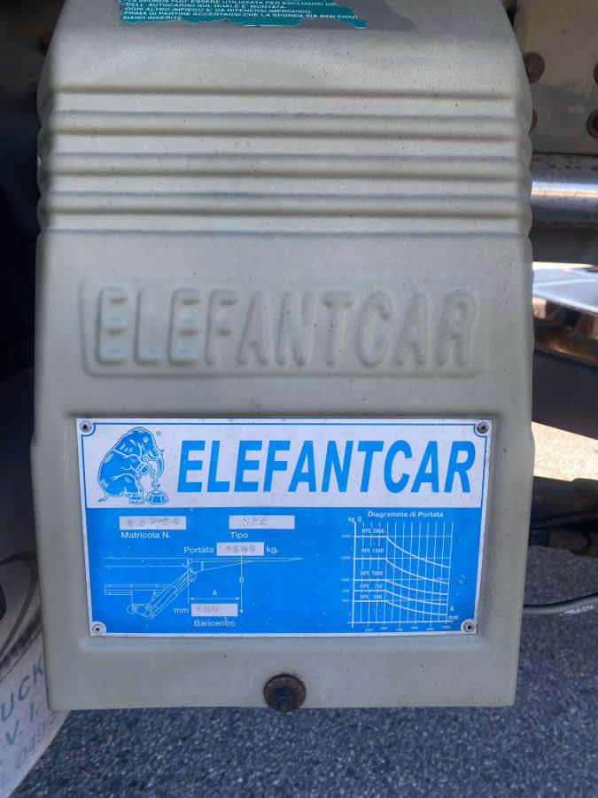 Motrice Volvo FM7 2 assi con cassone ISOTERMICO — foto 8 di 12