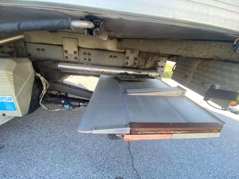 Motrice Volvo FM7 2 assi con cassone ISOTERMICO — foto 9 di 12