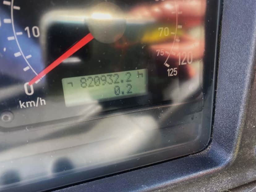 Motrice Volvo FM7 2 assi con cassone ISOTERMICO — foto 12 di 12