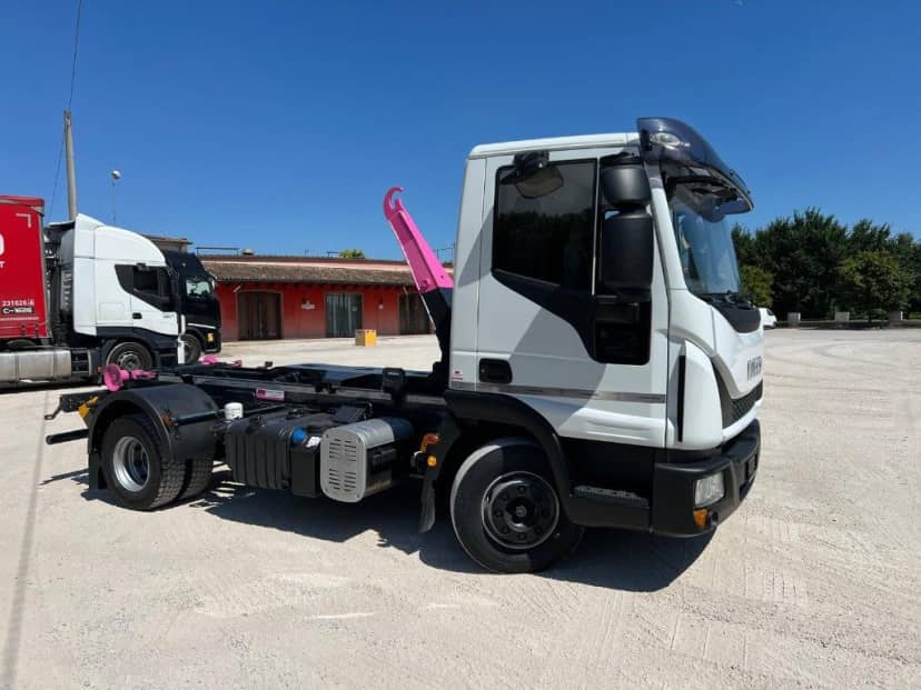 IVECO 120EL18 SCARRABIL BALESTRATO ANTERIORE E BALESTRATO POSTERIORE — foto 7 di 13