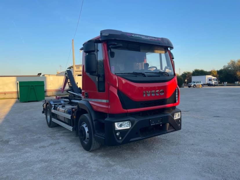 IVECO EUROCARGO 160E32 CON SCARRABILE NUOVO BALESTRATO CON DOPPI TOP LESS — foto 3 di 15