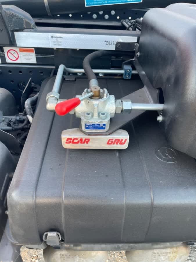 IVECO EUROCARGO 160E32 CON SCARRABILE NUOVO BALESTRATO CON DOPPI TOP LESS — foto 8 di 15