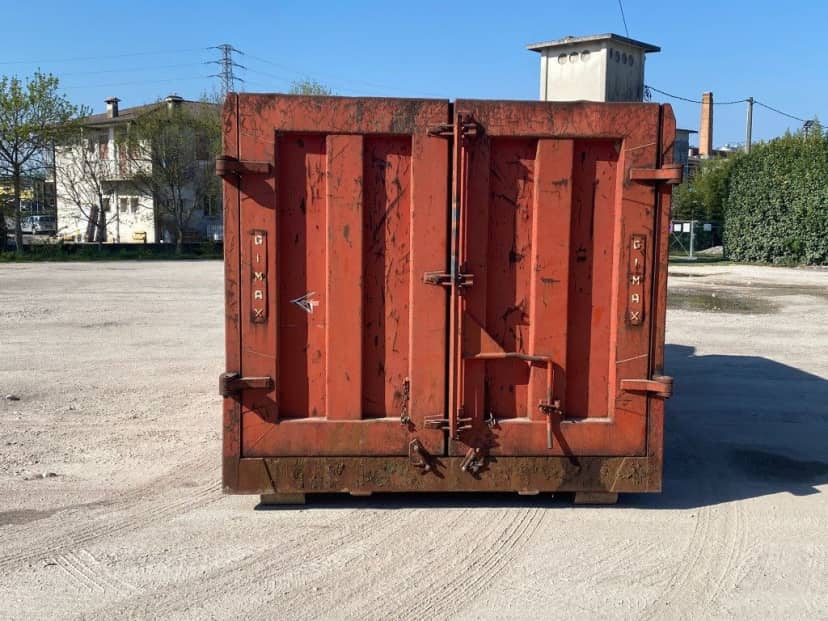 CONTAINER SCARRABILE USATO A CIELO APERTO PER INGOMBRANTI CON · 6,13 m · 23 m³ · Rif. 23-U-26 — foto 7 di 9