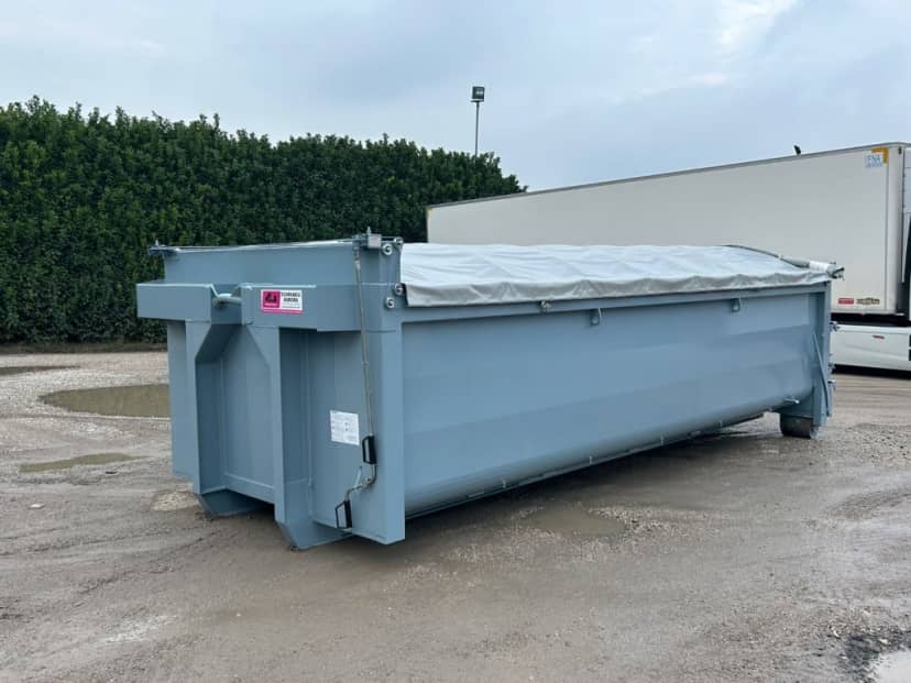 CONTAINER NUOVO SCARRABILE PER INERTI CON COPRI SCOPRI VASCA DA · 6,25 m · 18 m³ · Rif. 23-N-07