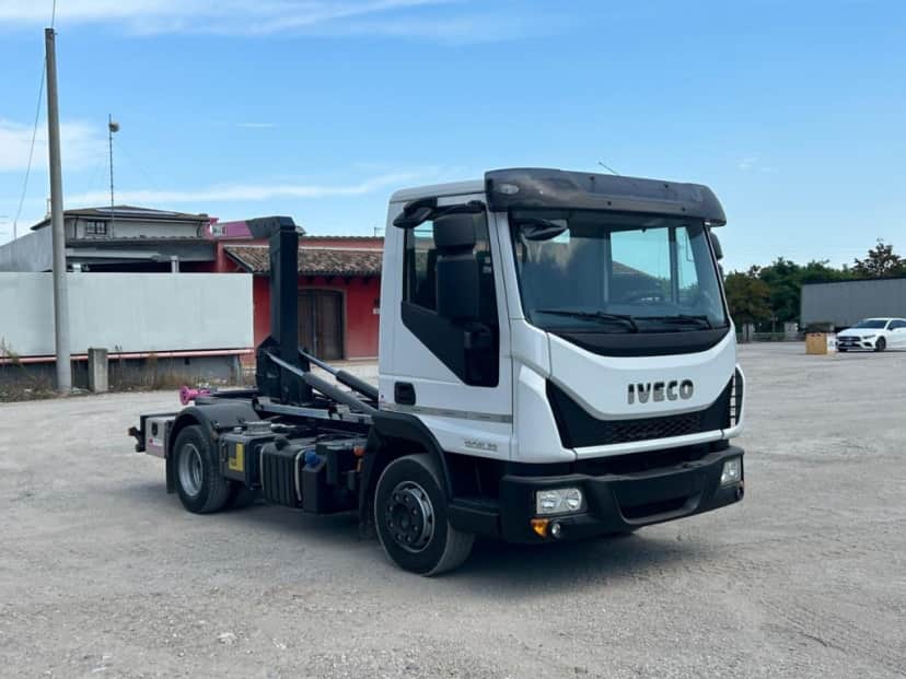 IVECO 120EL22 CON SCARRABILE NUOVO BALESTRATO ANTERIORE E PNEUMATICO POSTERIORE — foto 9 di 11