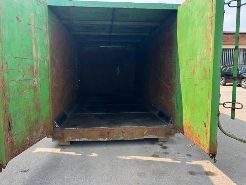 CONTAINER SCARRABILE USATO CON COPERCHIO PER INGOMBRANTI · 5 m · 25 m³ · Rif. 25-U-89 — foto 6 di 7