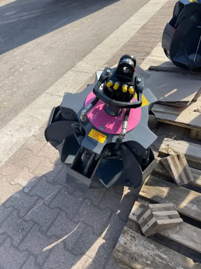 POLIPO NUOVO CON ROTORE IDRAULICO A 5 PALE — foto 4 di 4