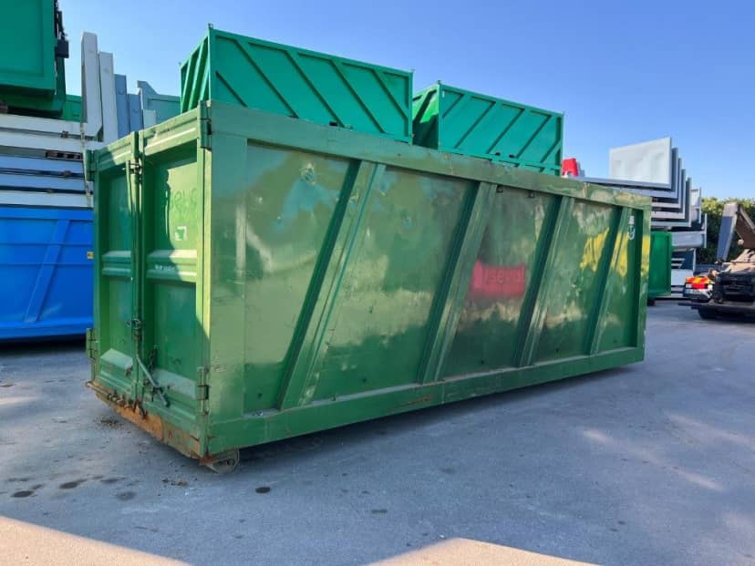CONTAINER SCARRABILE USATO A CIELO APERTO PER INGOMBRANTI CON · 6,4 m · 33 m³ · Rif. 25-U-138 — foto 3 di 8