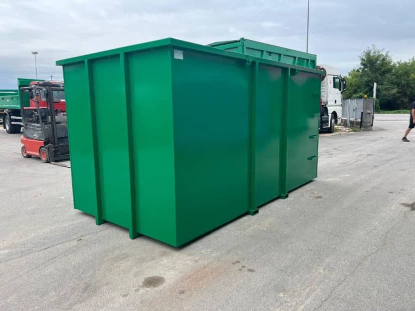 CONTENITORE NUOVO NON SCARRABILE A CIELO APERTO CON FODERI PER · 4 m · 15 m³ · Rif. 25-N-41 — foto 3 di 6