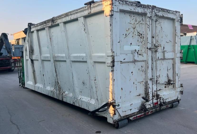 CONTAINER SCARRABILE USATO CON TETTO IDRAULICO PER INGOMBRANTI · 6,3 m · 34 m³ · Rif. 26-U-27 — foto 4 di 4