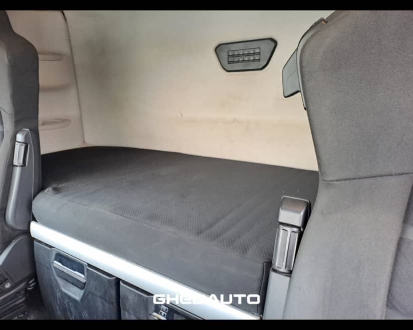 IVECO TRATTORE STRADALE S-WAY 460 LNG METANO — foto 16 di 18