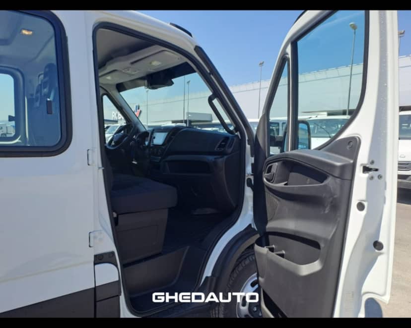 IVECO DAILY 35C14 2.3 DOPPIA CABINA CASSONE RIBALTABILE — foto 16 di 21
