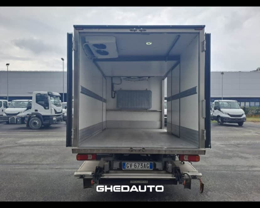 IVECO DAILY 35C16 3.0 CON GRUPPO FRIGO E SPONDA MONTACARICHI — foto 5 di 15