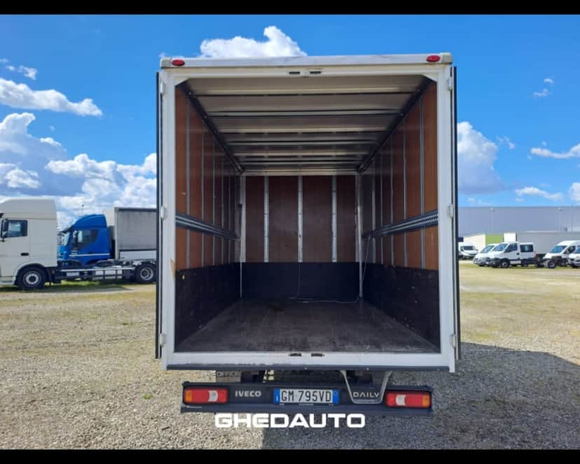 IVECO DAILY 35C14 2.3 BOX IN LEGA RIGIDO — foto 5 di 18