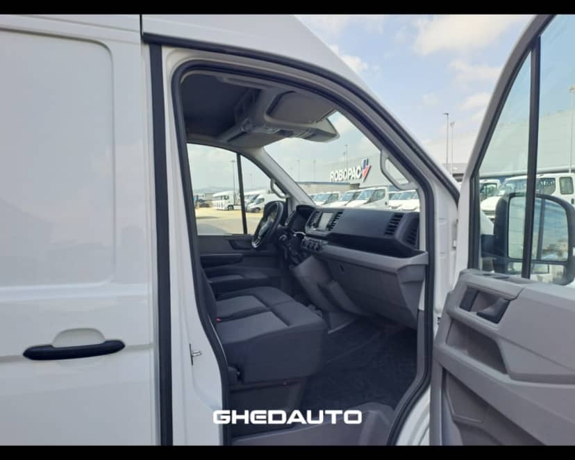 VOLKSWAGEN CRAFTER FURGONE — foto 12 di 16