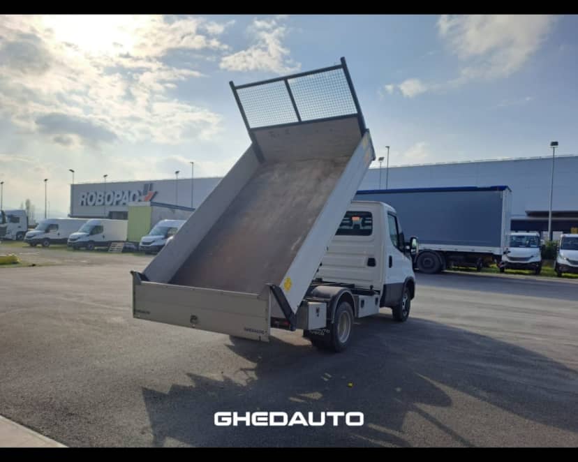 IVECO DAILY 35C14 2.3 CON CASSONE RIBALTABILE TRILATERALE — foto 7 di 18