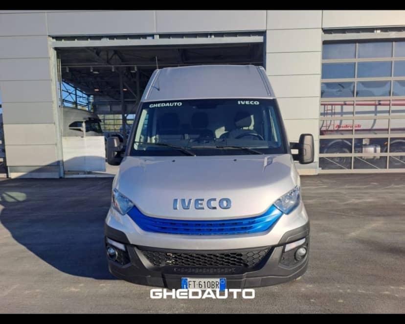 IVECO DAILY 35S14 HI-MATIC — foto 2 di 17
