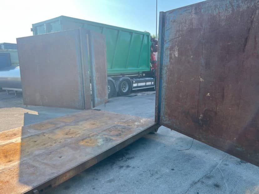 CONTAINER SCARRABILE USATO A CIELO APERTO PER INGOMBRANTI · 6,25 m · 34 m³ · Rif. 26-U-99 — foto 14 di 15