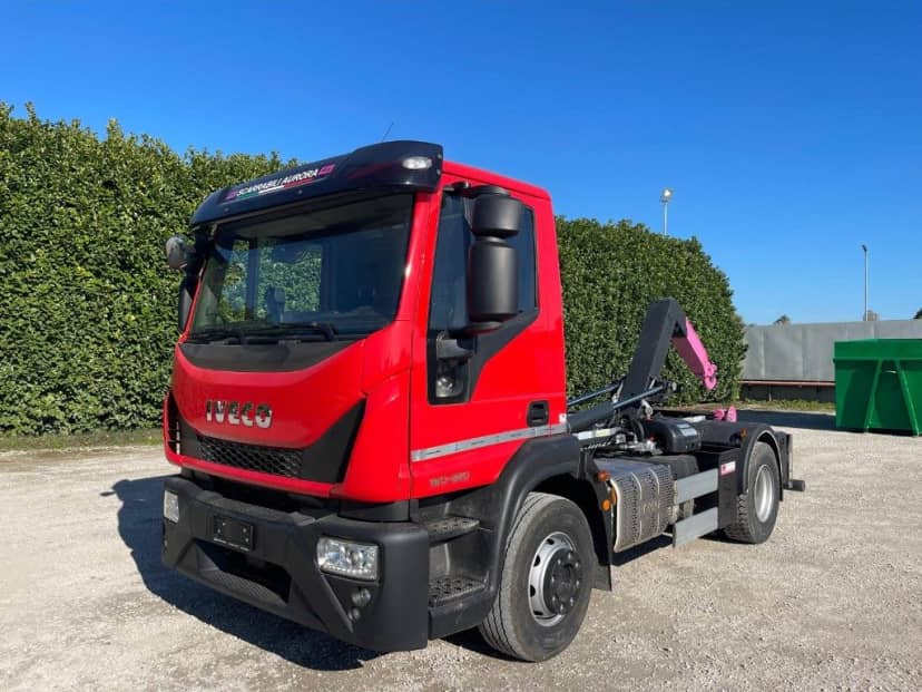 IVECO EUROCARGO 160E SCARRABILE BALESTRATO ANTERIORE E PNEUMATICO POSTERIORE