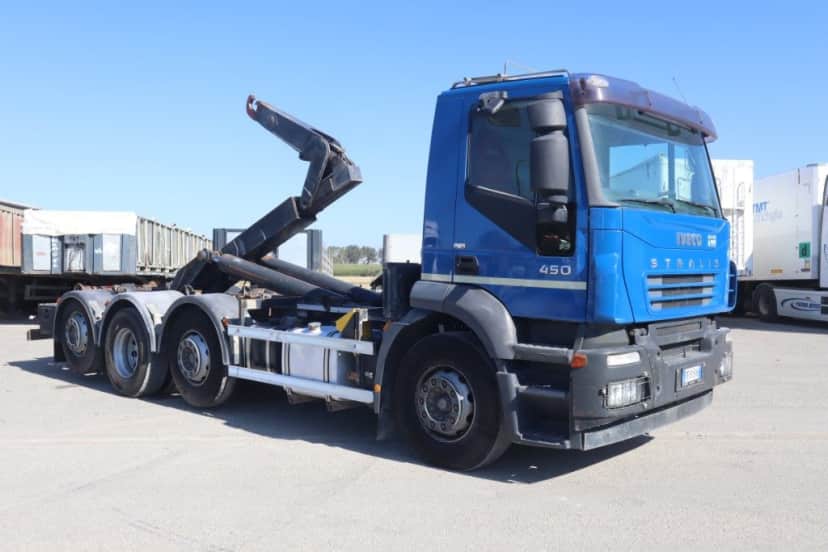 MOTRICE 4 ASSI SCARRABILE CON GANCIO LEM 30 TON IN ADR TOTALE — foto 5 di 17