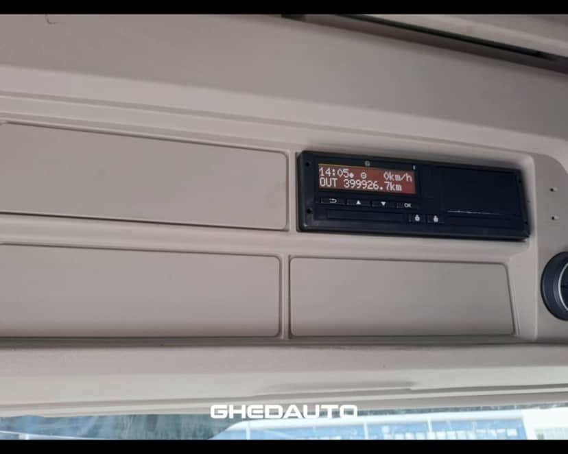 TRATTORE STRADALE IVECO S-WAY 460 LNG METANO — foto 14 di 22
