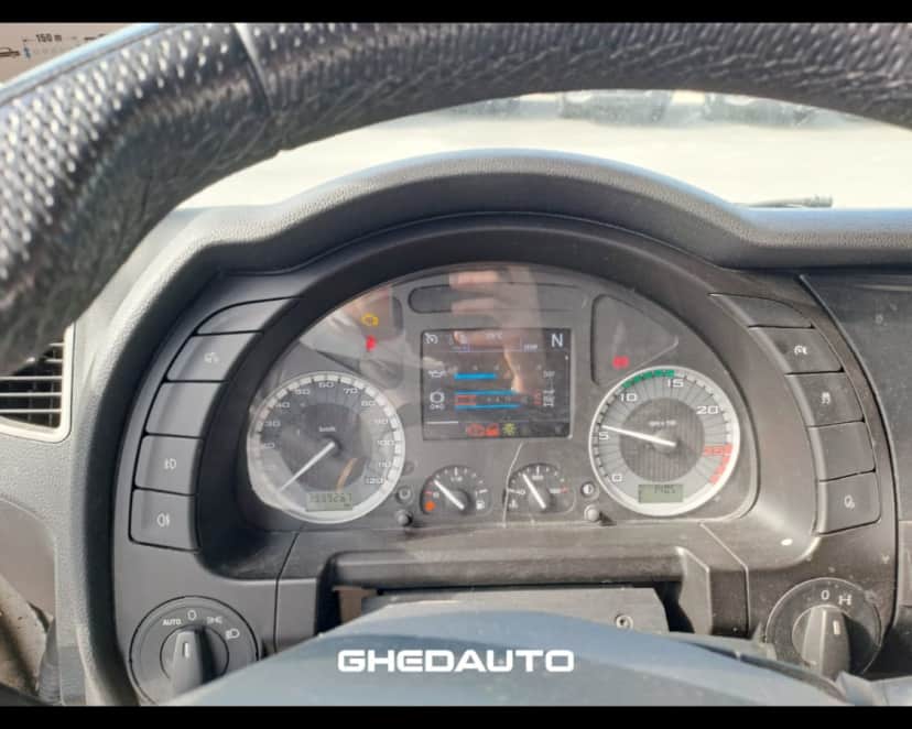 TRATTORE STRADALE IVECO S-WAY 460 LNG METANO — foto 13 di 22