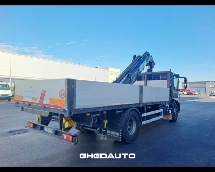 IVECO EUROCARGO 180E28 CON GRU PM E CASSONE FISSO — foto 5 di 19