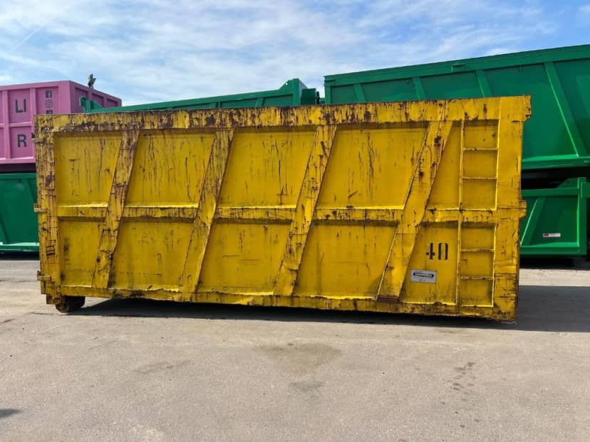 CONTAINER SCARRABILE USATO A CIELO APERTO PER INGOMBRANTI · 6,6 m · 37 m³ · Rif. 26-U-120 — foto 4 di 7