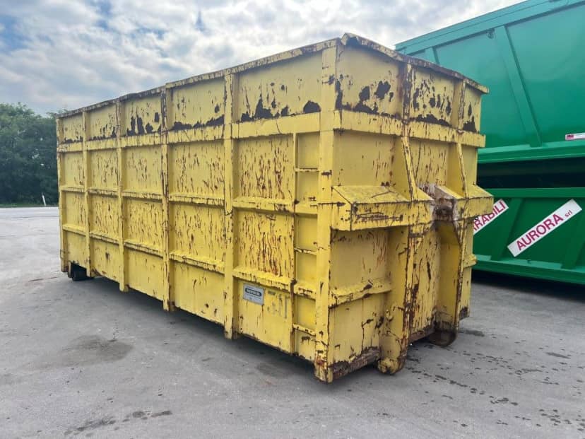 CONTAINER SCARRABILE USATO A CIELO APERTO PER INGOMBRANTI · 6,6 m · 37 m³ · Rif. 26-U-121 — foto 2 di 7