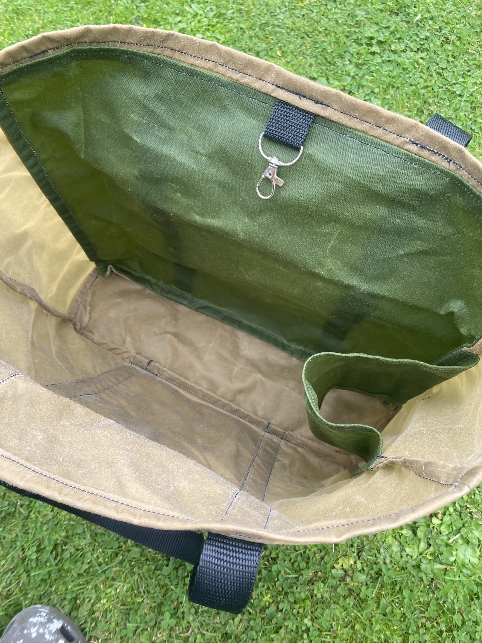 The Everyday Tote thumbnail 12