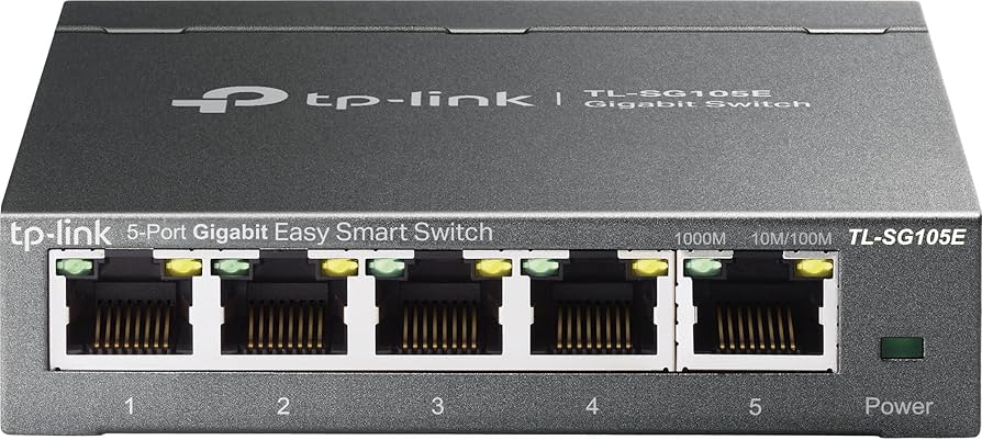 TP-Link SG1005P 5-Port Gigabit Desktop PoE+ Switch Gallery View 2