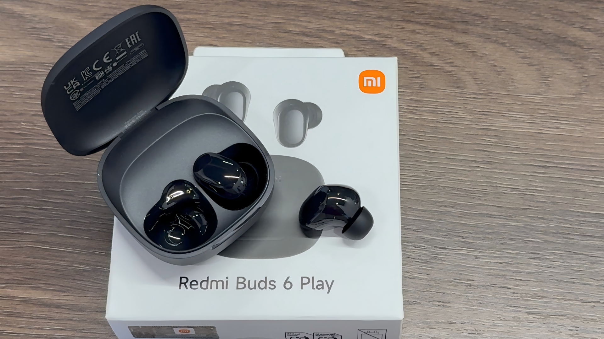 Xiaomi Redmi Buds 6 Play True Wireless Bluetooth 5.4 Earbuds with ENC - Black Gallery View 4