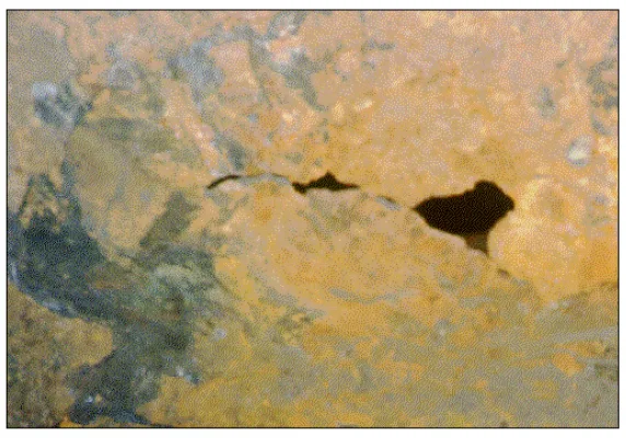 Cracked floor in drain basin