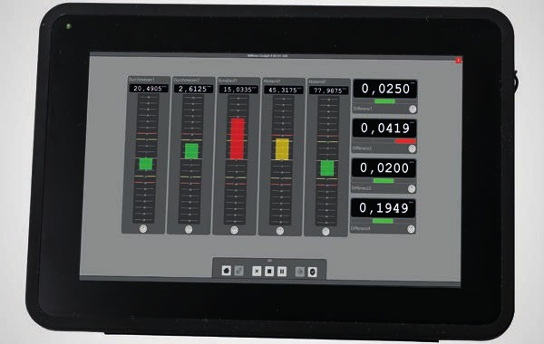 Mahr Millimar C 1750 PC touchscreen gaging computer running Cockpit software