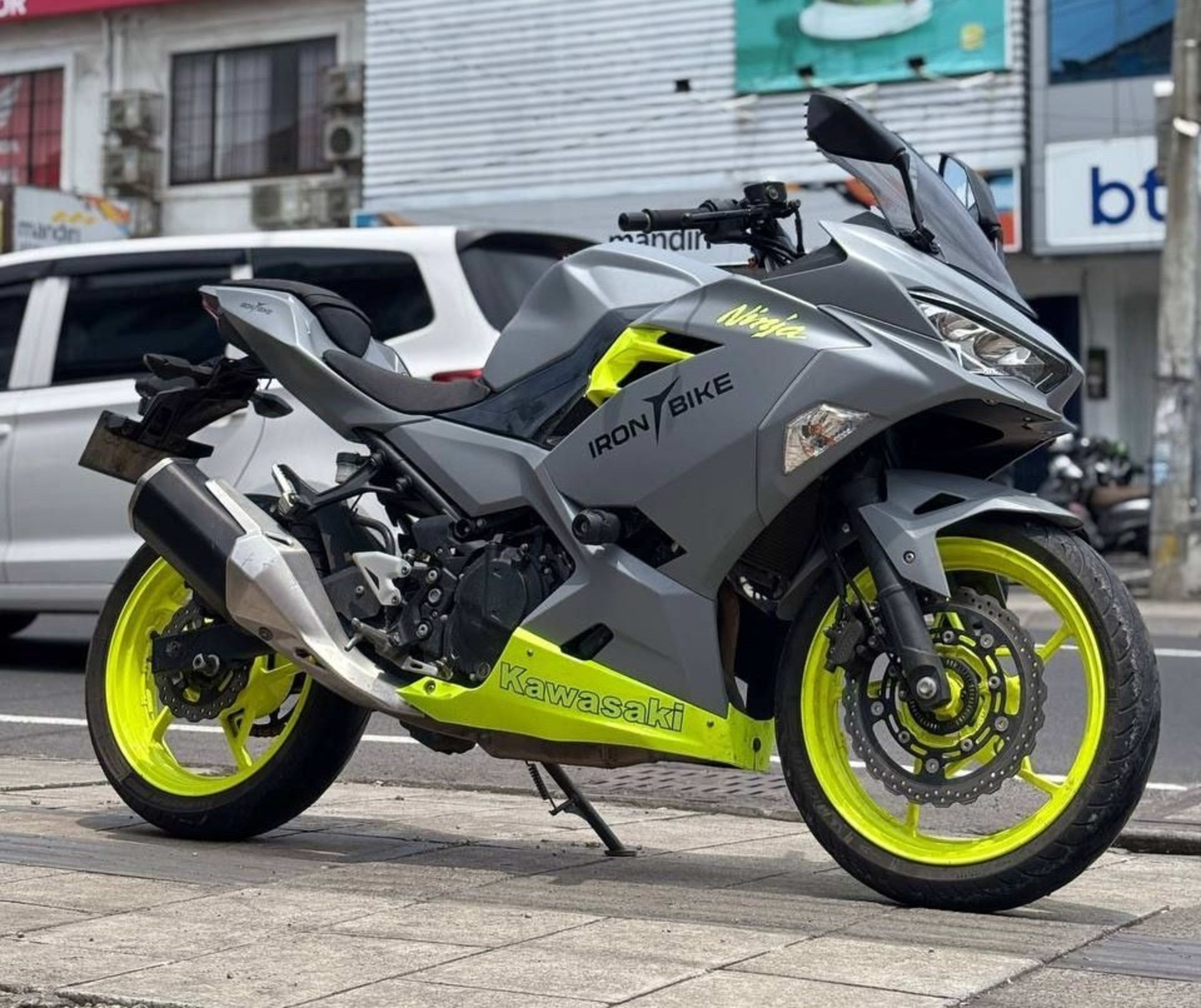 Kawasaki Ninja 250 ABS KEYLESS