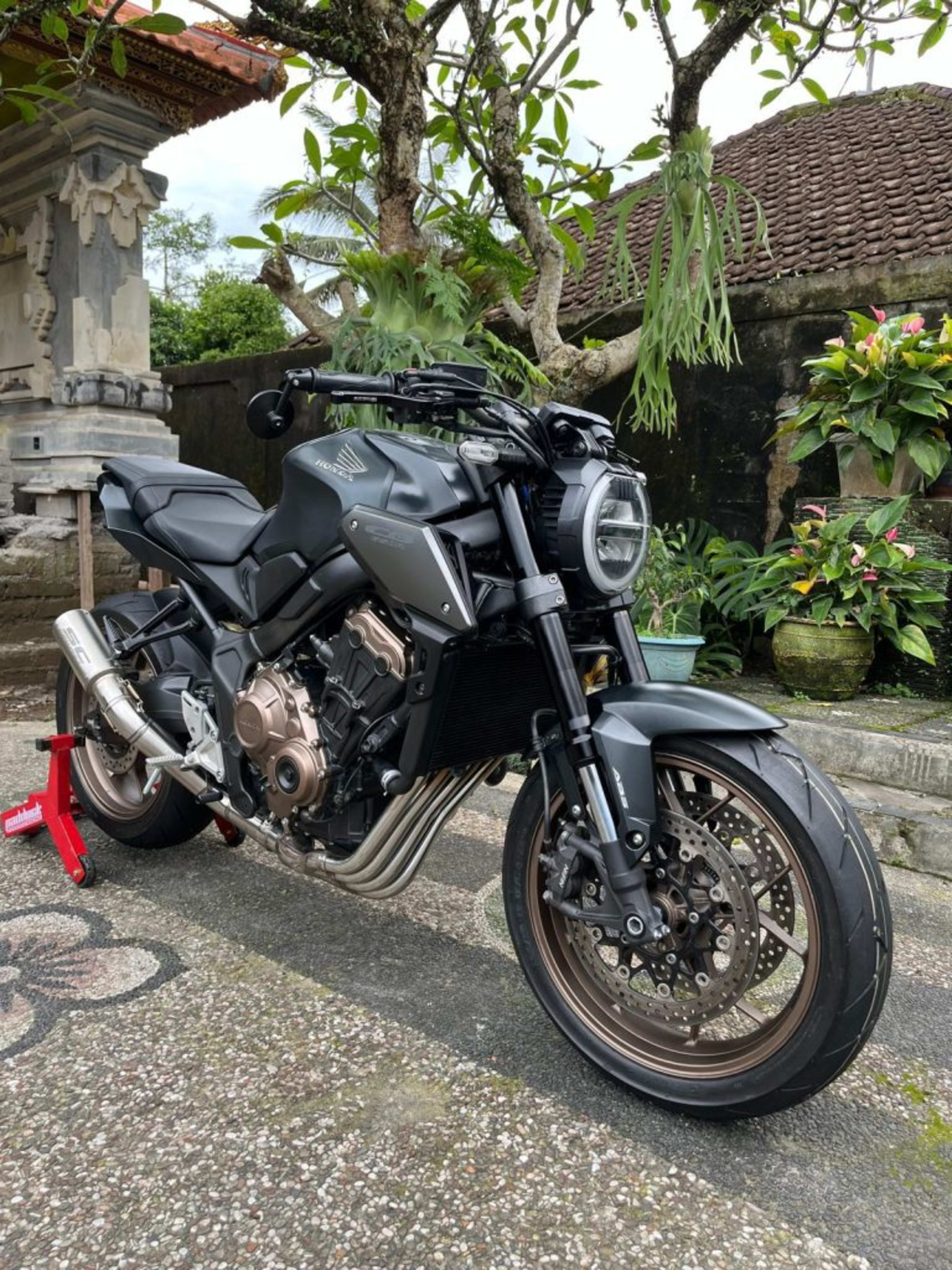 Honda CB650R