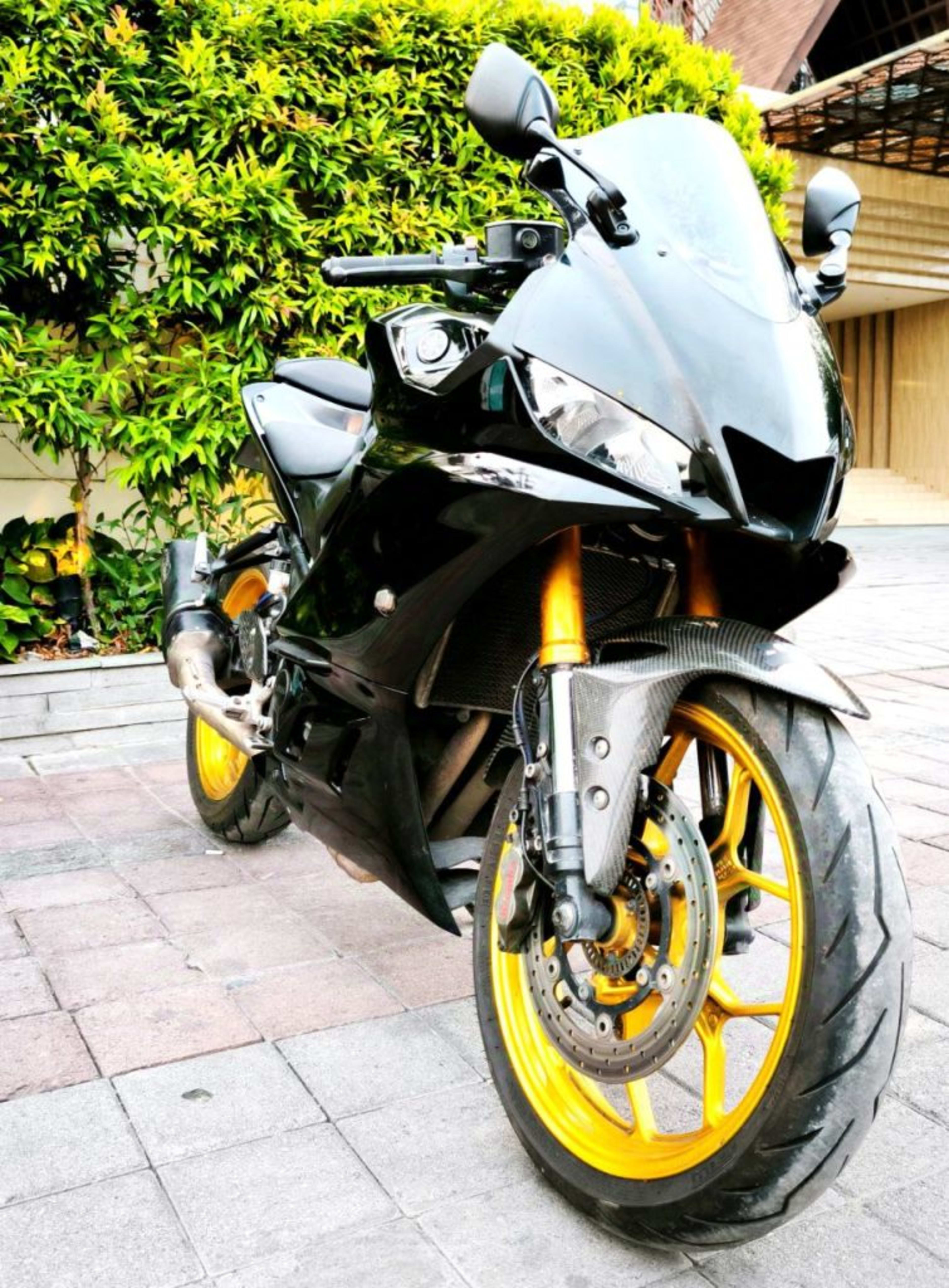Yamaha R3