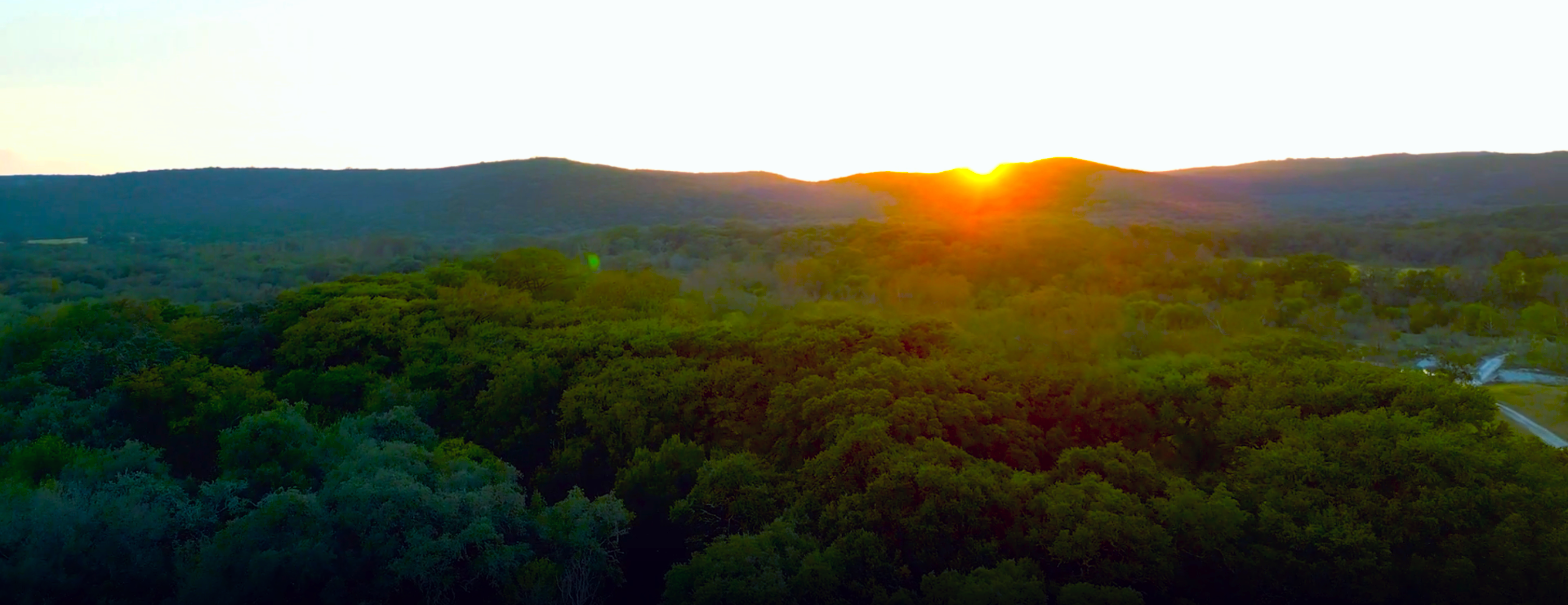 Beautiful sunrise over Annandale Ranch Retreat