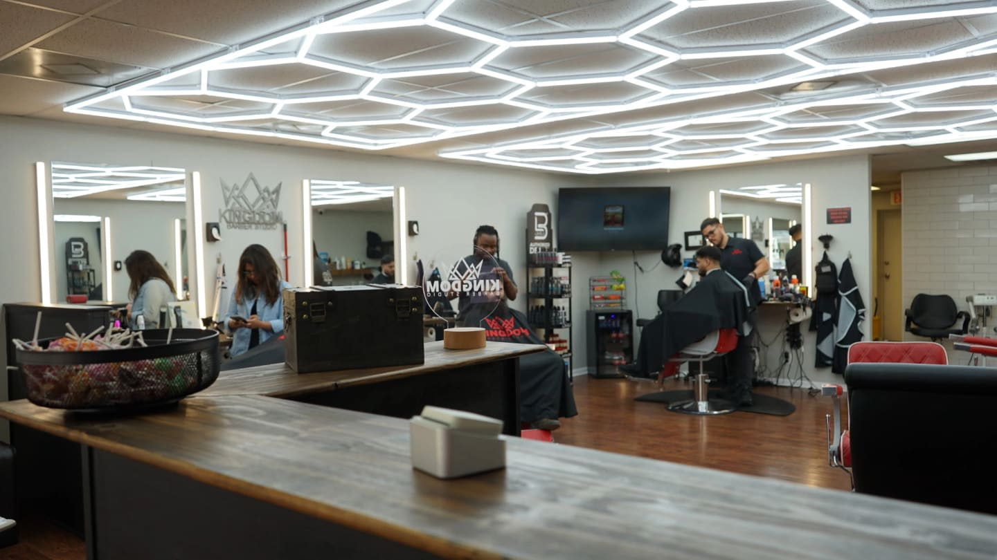 Local men's haircut in Bryan TX
