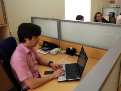 Переработка до инсульта доведёт: как оградить себя от сверхурочной занятости и сохранить здоровье