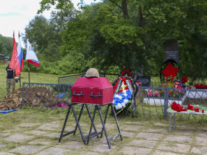 Память о героях: захоронение красноармейцев в Глобицах