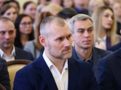 Членов администрации познакомили с новым мэром Вологды