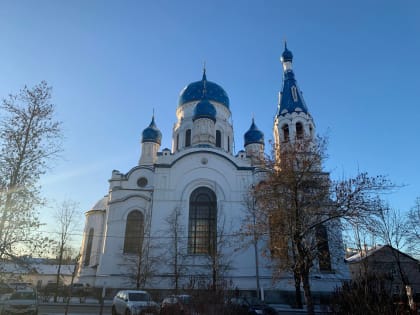 Празднование Введения во храм Пресвятой Богородицы в Гатчине